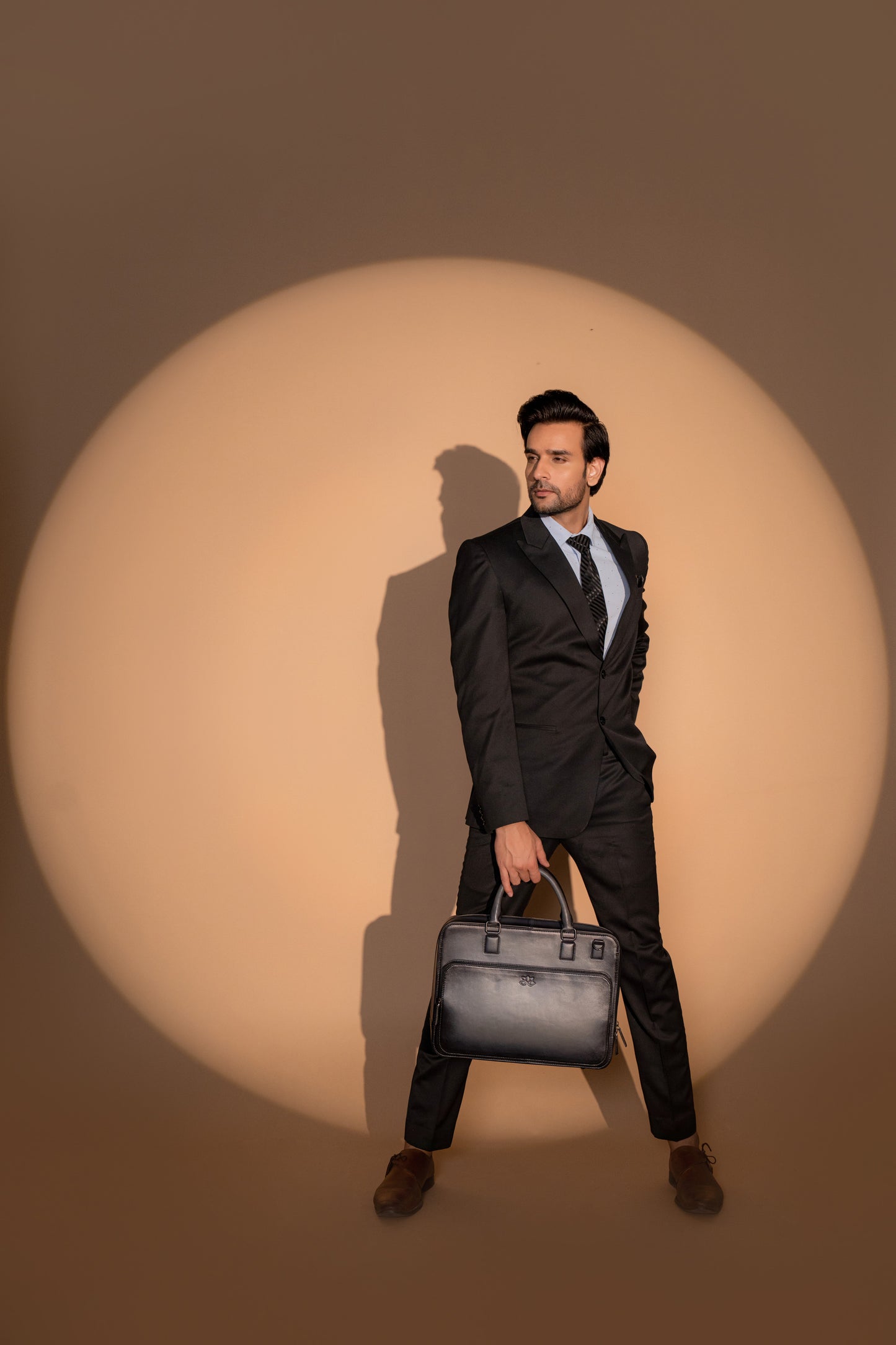 Evander, The Brief case
