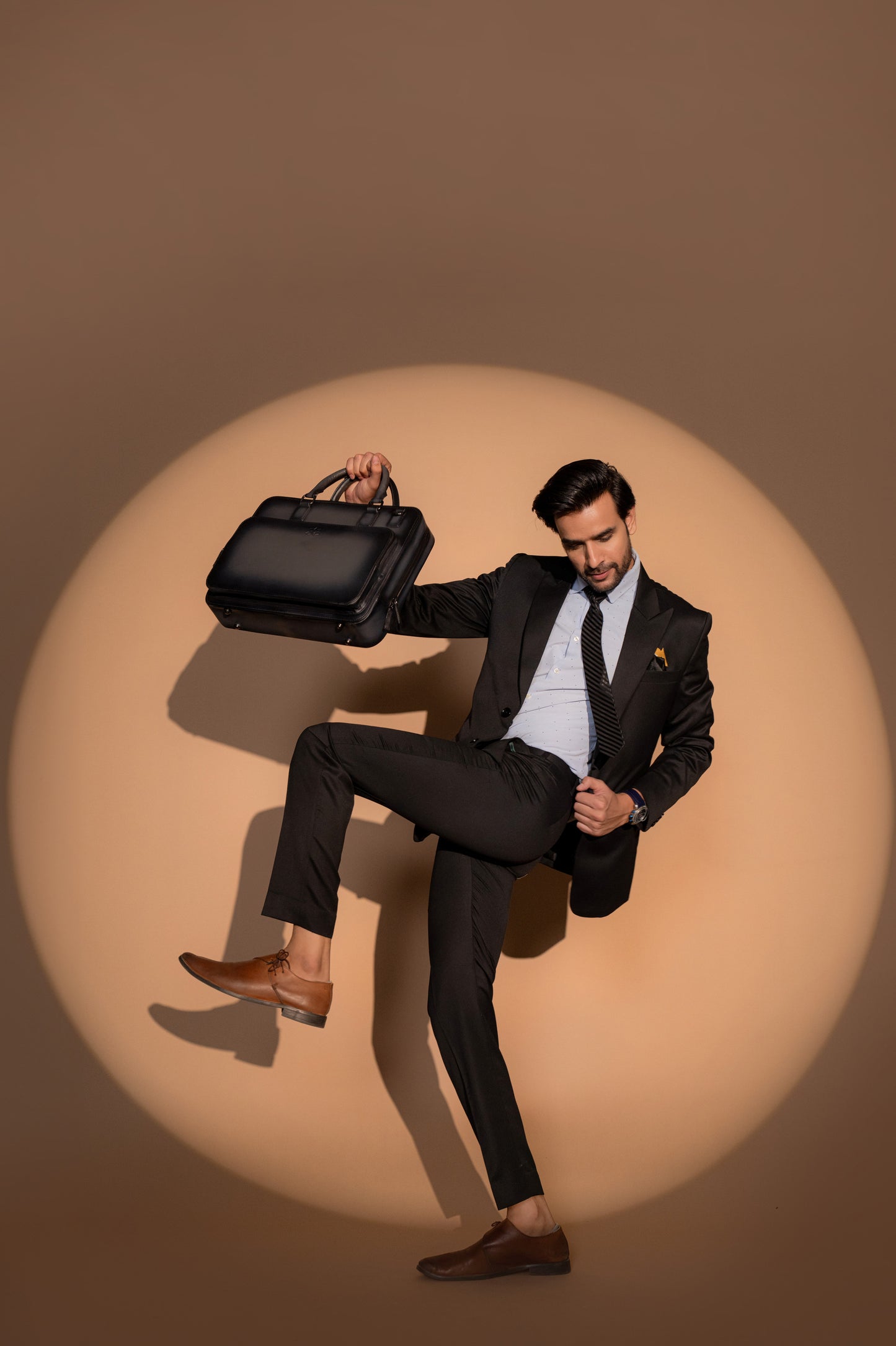 Evander, The Brief case