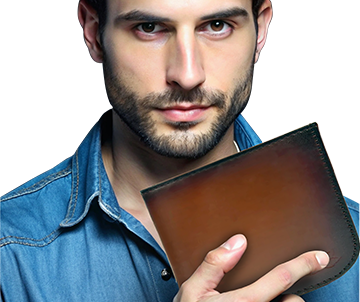 Nikias, The Wallet
